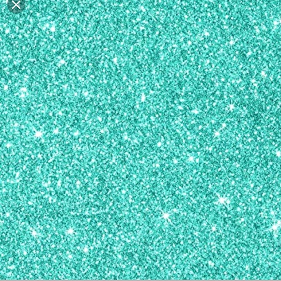 Meet your Posher, Tamia - Picture 1 of 1